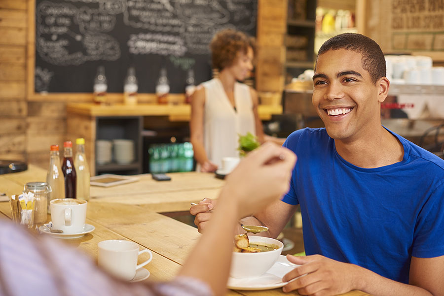 Student using higher education dining services